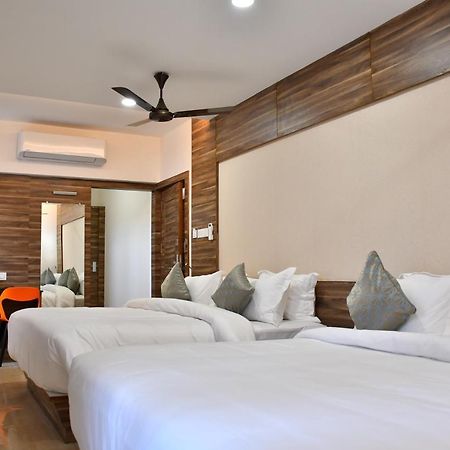 Adhikrishna Arcade Otel Erode Dış mekan fotoğraf